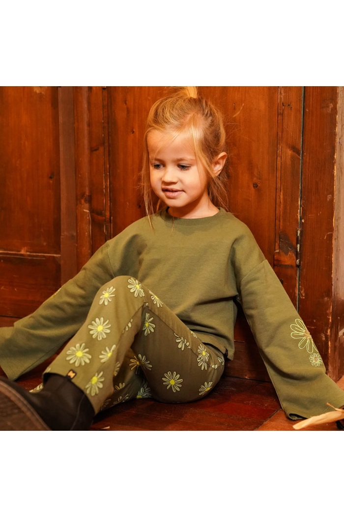 Koko Noko Ki Sweater dropped shoulder army green