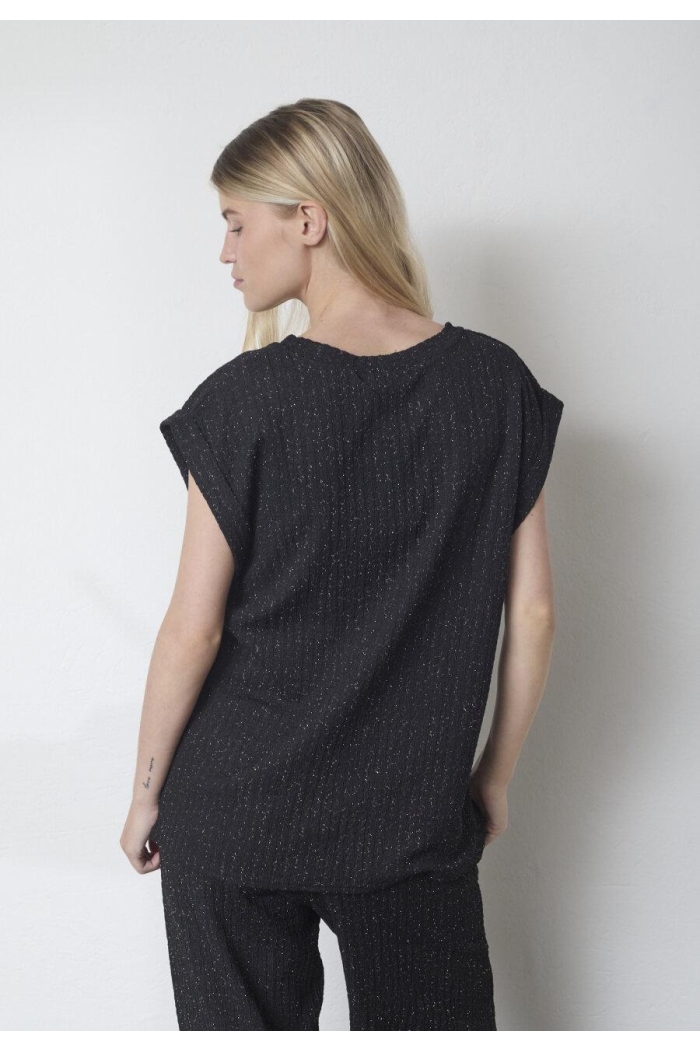 Sisters Point Top Low km black/silver