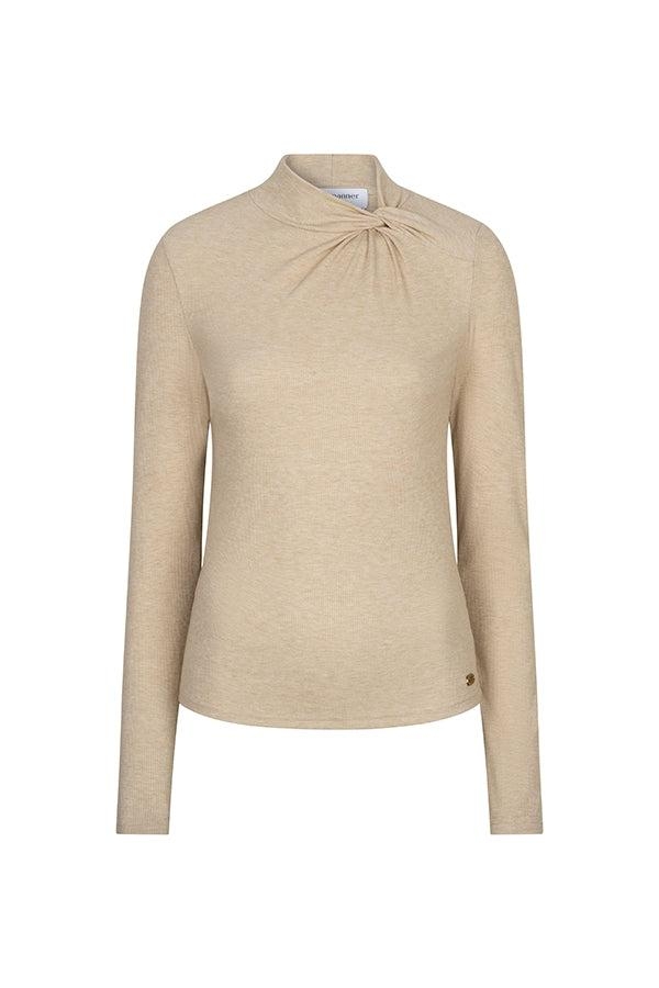 Lofty Manner Top Havina sand