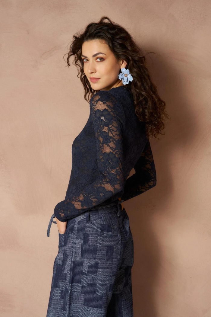 Lofty Manner Top Irea lace dark blue