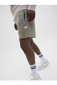 JACK&JONES INTELLIGENCE JJIAIR SWEAT SHORTS NB STS smokey olive