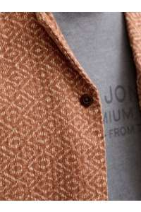 Jack and Jones JPRBLUWINSON PRINT DOBBY S/S SHIRT : amber brown/relaxfit