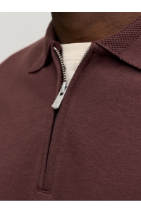 Jack and Jones JPRBLAETHAN LS ZIP POLO bitter chocolate