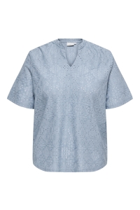 Carmakoma CARHELLEN S/S V-NECK BLOUSE JRS faded denim