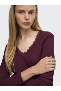 ONLY ONLSARA SHARAI L/S V-NECK TOP JRS N: burgundy