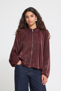 ICHI IHEINYA JA:Jackets fudge