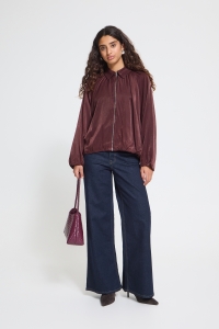 ICHI IHEINYA JA:Jackets fudge