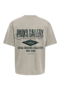 Only and Sons ONSPARKS GALLERY AIR BOXY SS TEE NO: silver lining/local creators pin