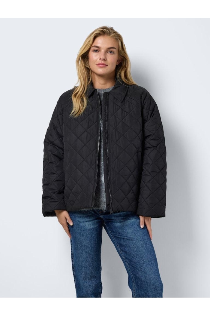 Noisy May NMGILLY QUILTED JACKET FWD DD black/w/o nm logo
