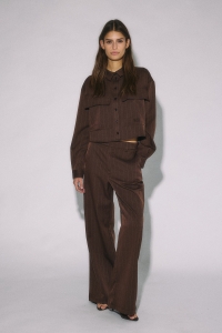 Noisy May NMDALLAS L/S CROP PINSTRIPE SHIRT F: chocolate brown/white pinstripe