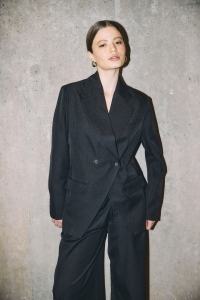 Noisy May NMOLGA L/S FITTED BLAZER TLR black