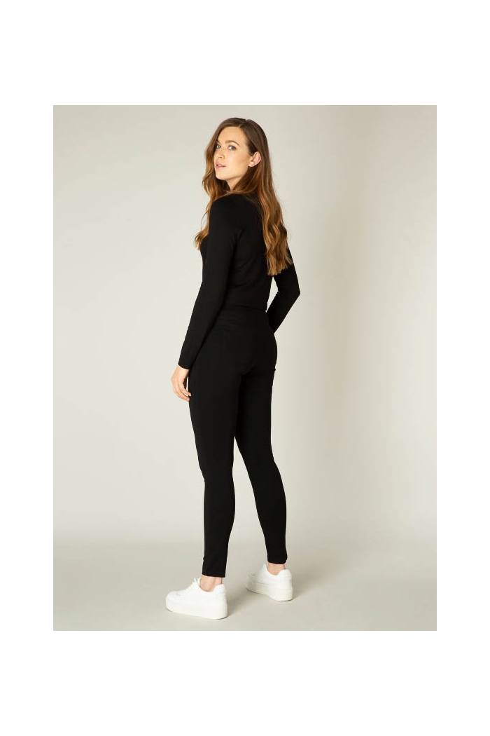 Base Level Ornika Pant black