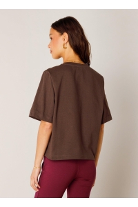 Base Level Noa brown